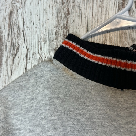 Vintage Varsity Farmington Tigers Sweater Knit Crewneck sweatshirt - Picture 6 of 10